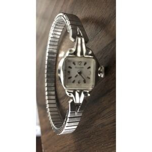 Women's Bulova Watch 10 K R. G. P. Stainless Steel Back Stretch Wrist VTG